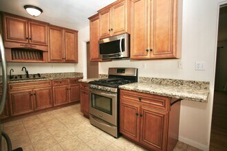 10707 Oak Creek Dr in Lakeside, CA - Building Photo - Building Photo