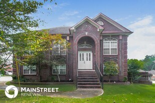 1201 Riverford Dr in Birmingham, AL - Building Photo