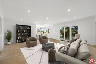 222 7th St in Santa Monica, CA - Building Photo