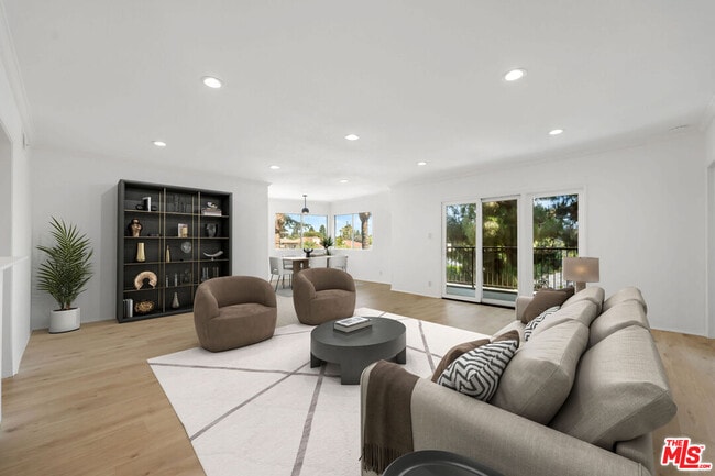 property at 222 7th St