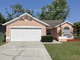 713 46th St E in Bradenton, FL - Building Photo