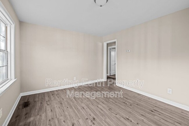 2423 Circle Dr in Hueytown, AL - Building Photo - Building Photo
