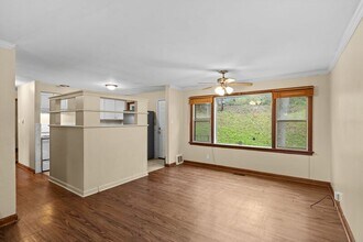 1005 Avant Dr in St. Louis, MO - Building Photo - Building Photo