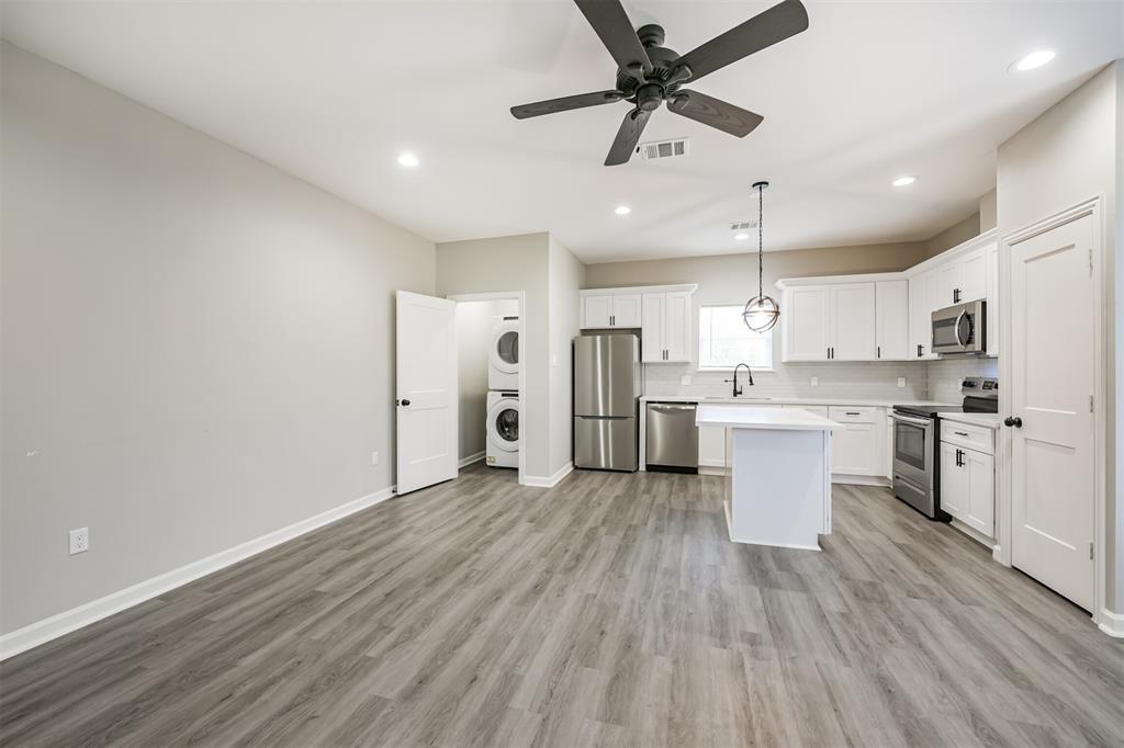 4405 Mallow St in Houston, TX - Building Photo