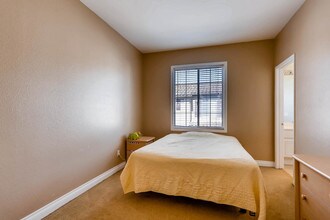 3115 Via Puerta in Carlsbad, CA - Building Photo - Building Photo