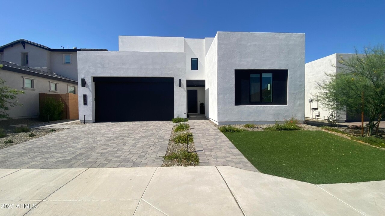 7429 W Bent Tree Dr in Peoria, AZ - Building Photo