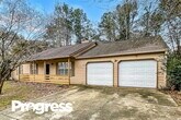 1503 Windy Oaks Ct SE