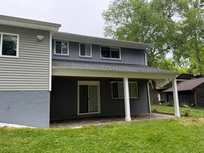1621 Oaklawn Ct in Silver Spring, MD - Building Photo - Building Photo