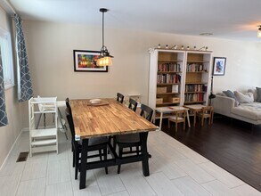 531 Hillside Ave in State College, PA - Building Photo - Building Photo