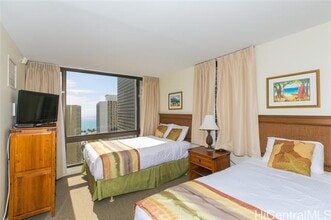 229 Paoakalani Ave in Honolulu, HI - Building Photo - Building Photo