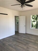 1863 N New Hampshire Ave, Unit 1861 in Los Angeles, CA - Building Photo