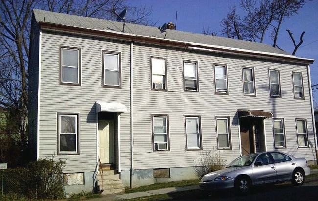 111-113 N 8th St in Paterson, NJ - Building Photo - Building Photo