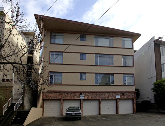 Monte Lee Apartments in Oakland, CA - Building Photo - Building Photo