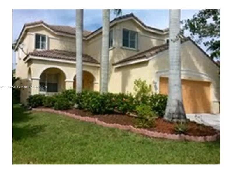 1689 Winterberry Ln in Weston, FL - Foto de edificio