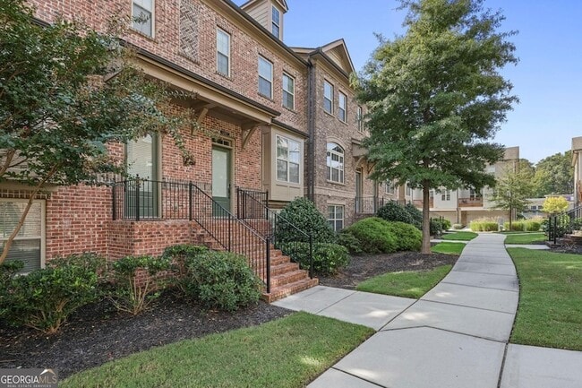 1097 Township Square in Alpharetta, GA - Building Photo - Building Photo