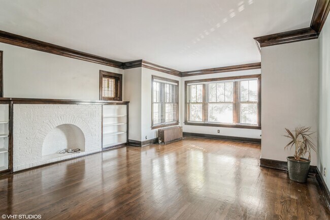 46 Washington Blvd-Unit -3 in Oak Park, IL - Building Photo - Building Photo