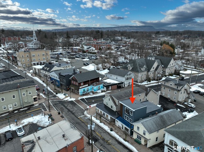 3 Center St in Southington, CT - Building Photo - Building Photo