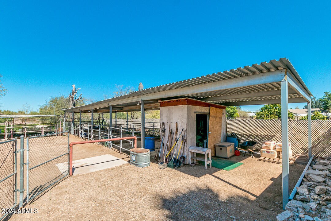 848 E Roberts Rd in Phoenix, AZ - Building Photo