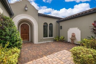 7415 Pointe Venezia Dr in Orlando, FL - Building Photo - Building Photo