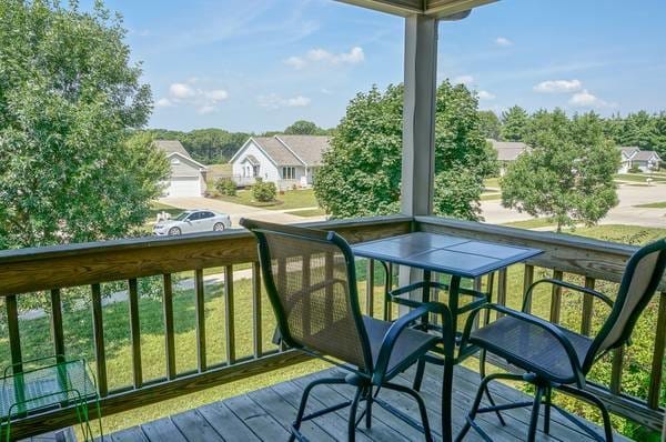325 Henry Dr, Unit #6