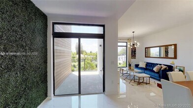 1503 N 17th Ave in Hollywood, FL - Building Photo - Building Photo