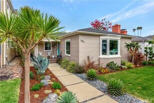 289 La Verne Ave in Long Beach, CA - Building Photo
