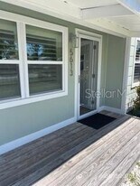 5613 14th Ave S in Gulfport, FL - Building Photo