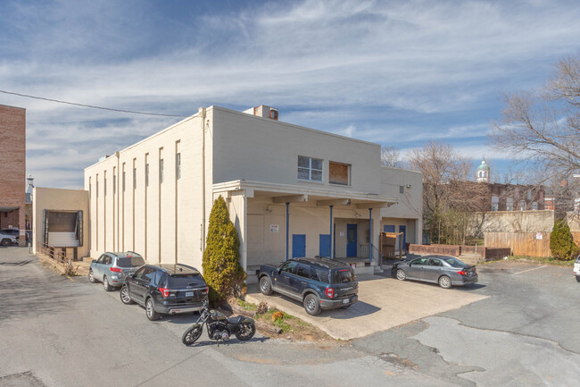 Church & Market in Leesburg, VA - Building Photo - Building Photo