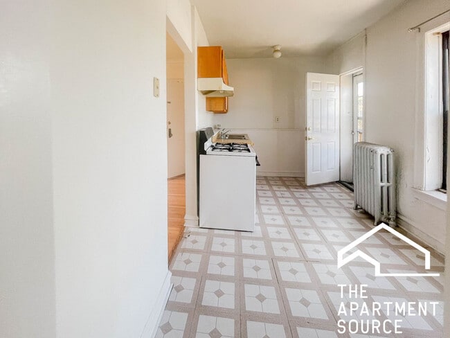 5951 N Paulina St, Unit 2E in Chicago, IL - Building Photo - Building Photo