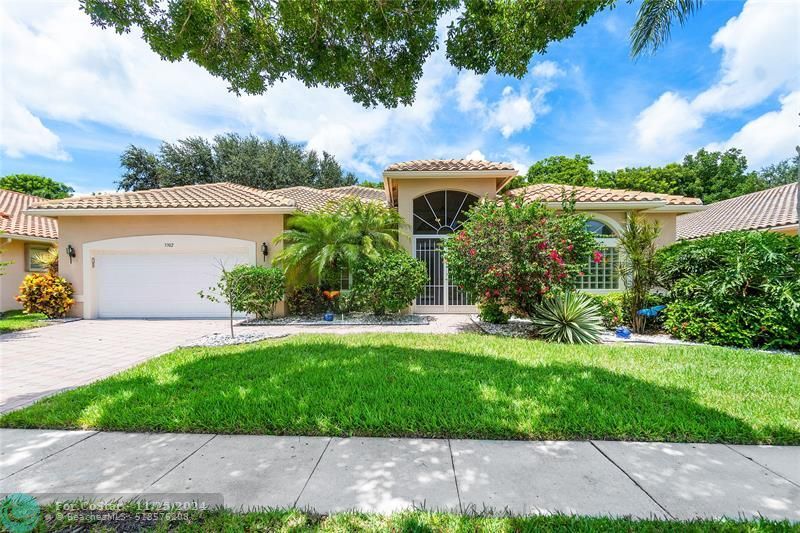 5302 Landon Cir in Boynton Beach, FL - Building Photo