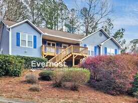 2047 Arbor Forest Dr SW in Marietta, GA - Building Photo