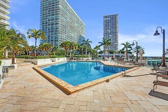 2000 S Ocean Dr in Fort Lauderdale, FL - Building Photo - Building Photo