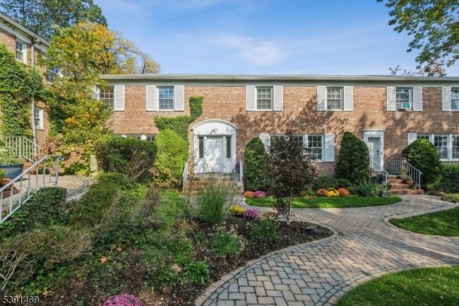 property at 12 S Mountain Ave