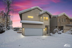 11770 Galena Bay Dr in Anchorage, AK - Building Photo