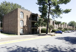 7300 Dartford Dr Apartments