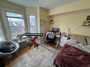 183 River St, Unit 3 in Cambridge, MA - Building Photo - Building Photo