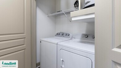 5005 Galleria Dr, Unit 3116 in Farmers Branch, TX - Building Photo - Building Photo