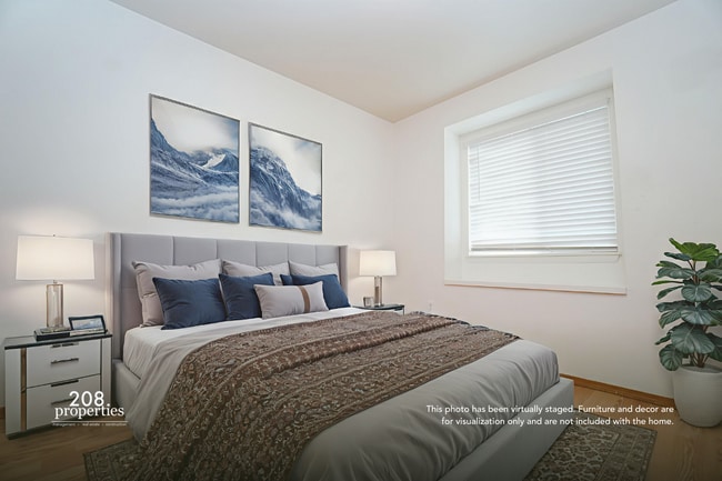 265 N Paradise Ave in Middleton, ID - Building Photo - Building Photo