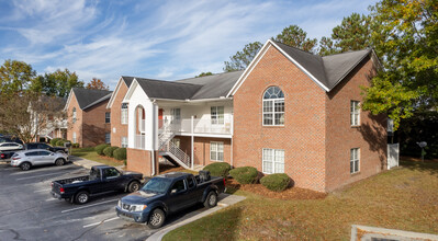 Stanton Pointe Apartments in Greenville, NC - Building Photo - Building Photo