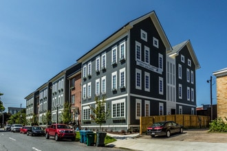The Row at Legion Village in Little Rock, AR - Foto de edificio - Building Photo