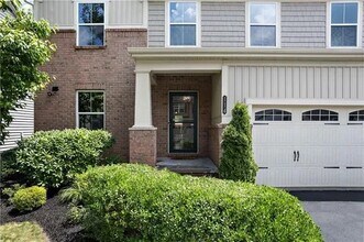 114 Kestler Dr in Wexford, PA - Building Photo - Building Photo
