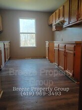 326 Wirt St in Youngstown, OH - Building Photo - Building Photo