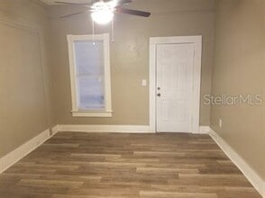 318 E Tarpon Ave in Tarpon Springs, FL - Building Photo - Building Photo