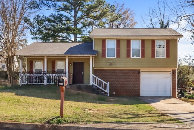 property at 3230 Pearce Ct