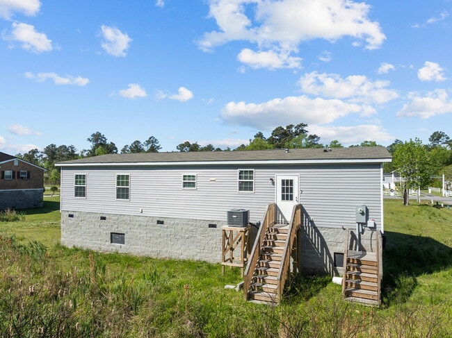 944 Merrimon Rd in Beaufort, NC - Building Photo - Building Photo