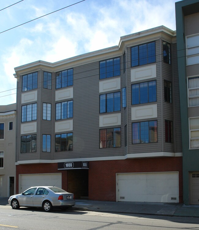 1655 Chestnut St in San Francisco, CA - Foto de edificio - Building Photo