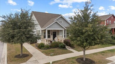 6009 Baythorne Dr in Austin, TX - Building Photo - Building Photo