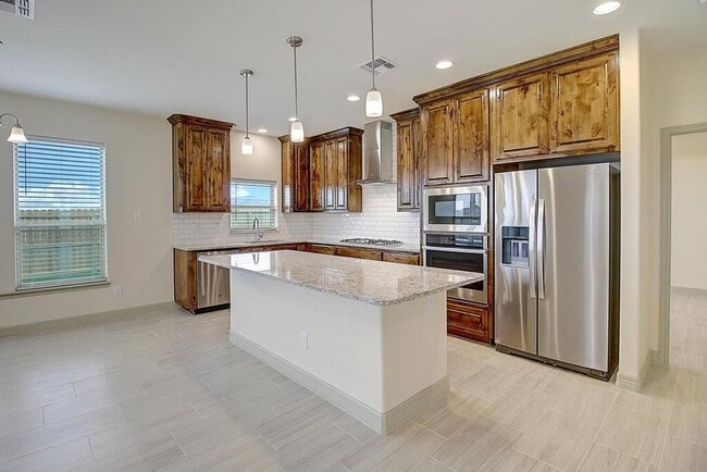 2205 Crystal Bay Dr. in Corpus Christi, TX - Building Photo - Building Photo