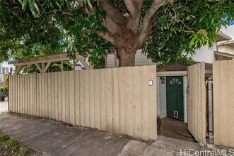 739 Kinalau Pl in Honolulu, HI - Building Photo - Building Photo