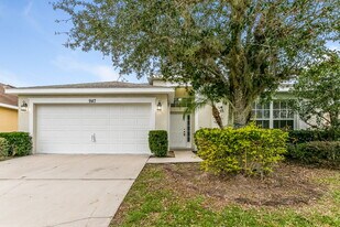947 Tramells Trail in Kissimmee, FL - Building Photo